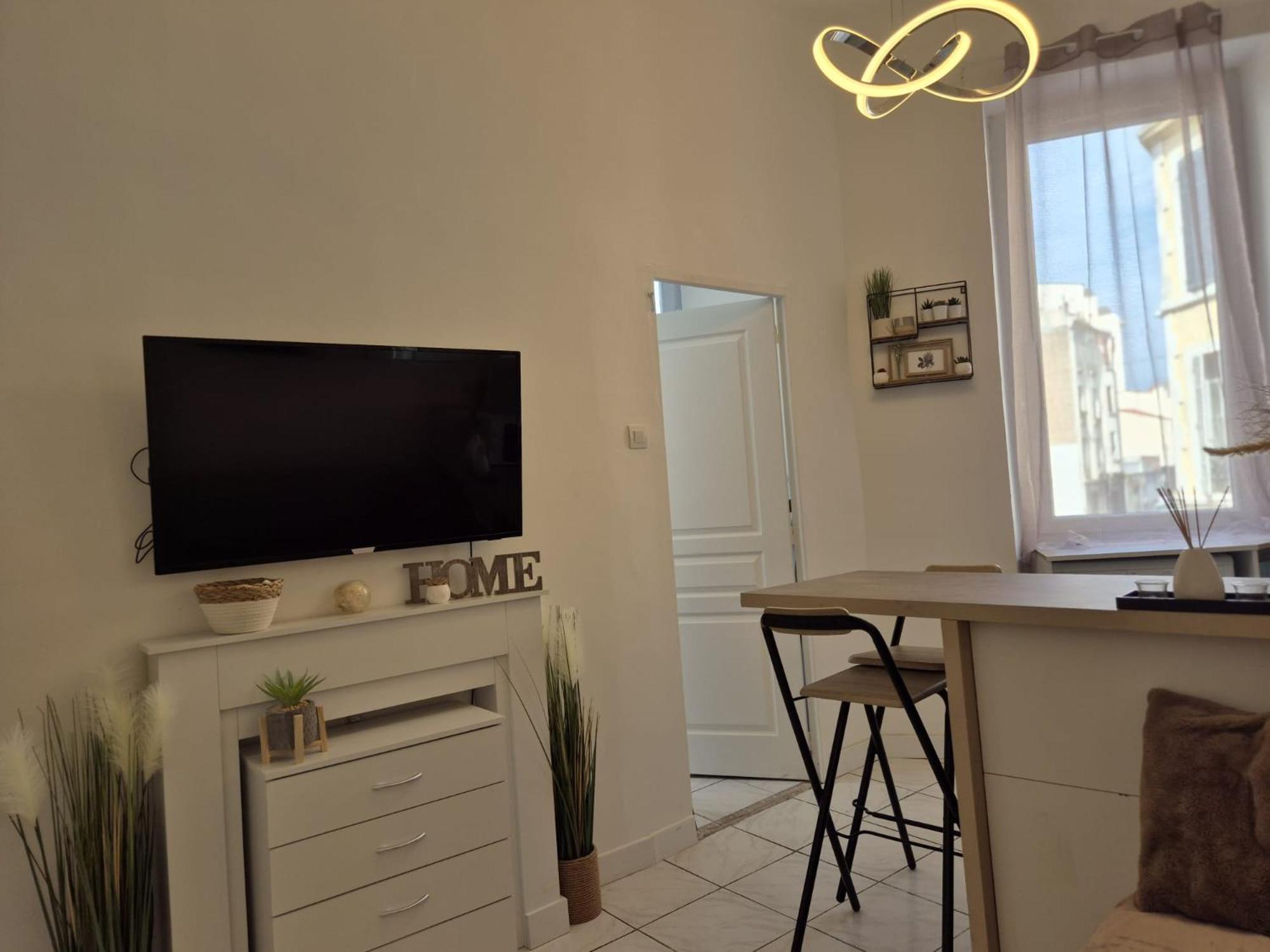 Apartment Cosy T-3 Proche Velodrome,plages Idealement Situe *